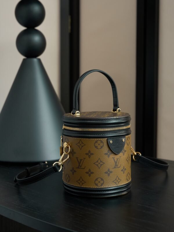 wsxc1762511294170_0 LOUIS VUITTON LV GHW Cannes 2 Way Shoulder Bag