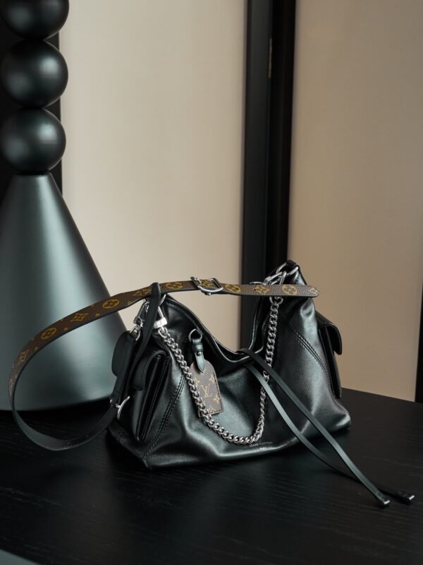 wsxc1762512114510_0 CarryAll Cargo Vibe PM