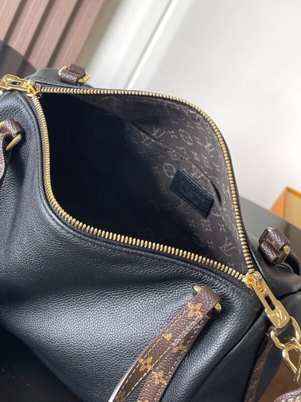 Louis Vuitton Express Travel