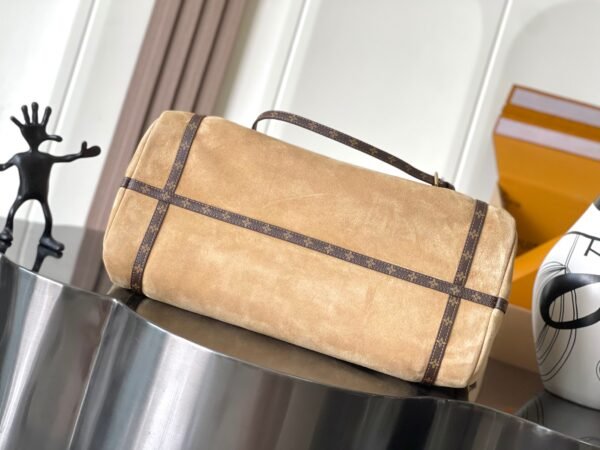 Louis Vuitton Express Travel