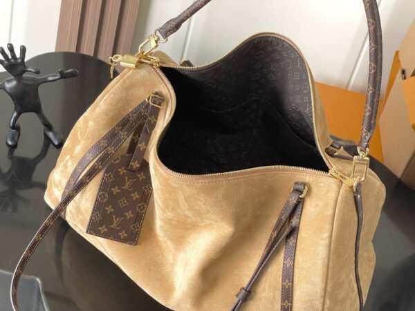Louis Vuitton Express Travel