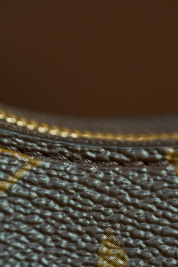 Louis Vuitton Monogram Boulogne PM