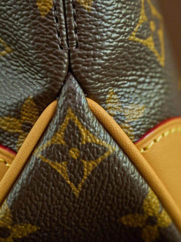 Louis Vuitton Monogram Boulogne PM