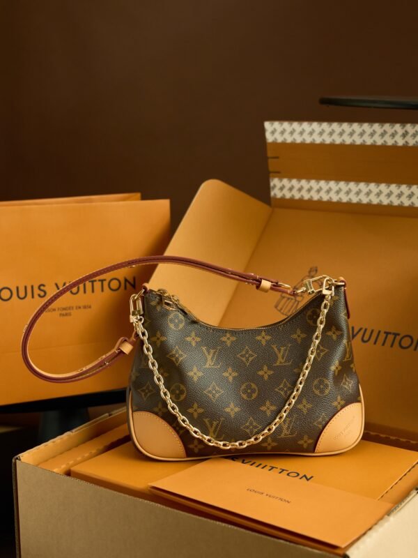 Louis Vuitton Monogram Boulogne PM