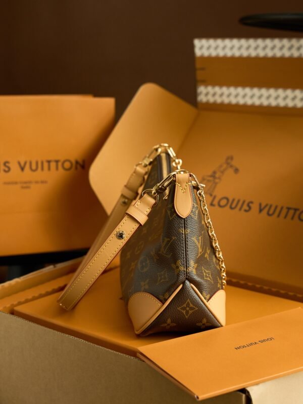 Louis Vuitton Monogram Boulogne PM
