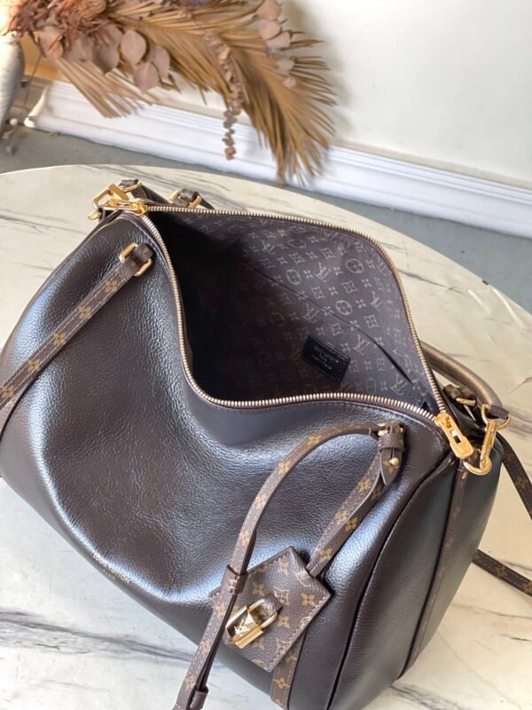 Louis Vuitton Express Travel