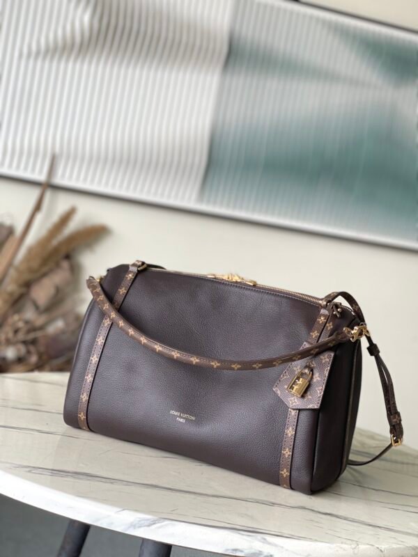 Louis Vuitton Express Travel