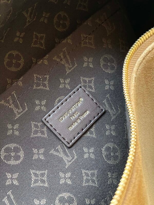 Louis Vuitton Express Travel