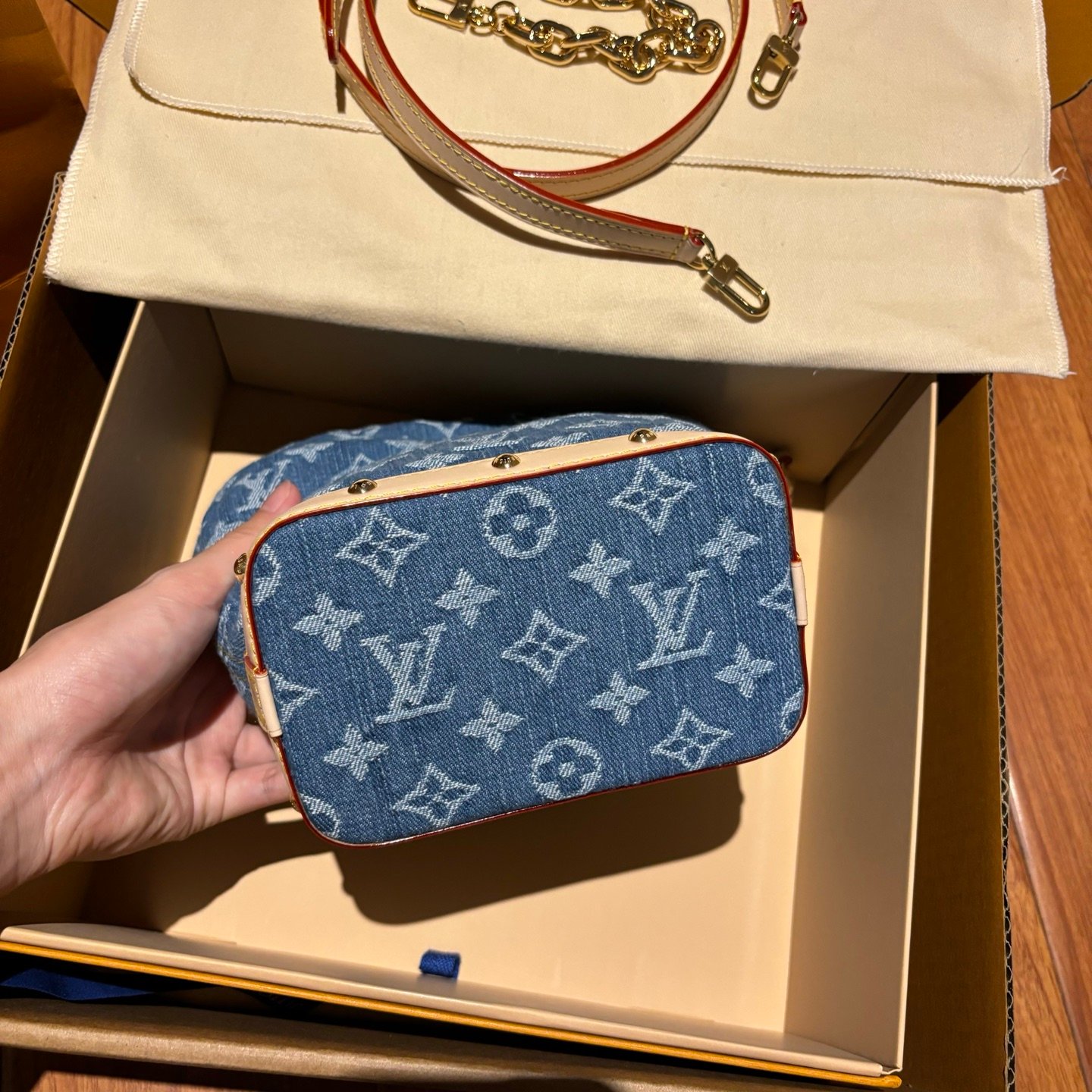 LOUIS VUITTON Nano Noe Bucket Bag - Image 13