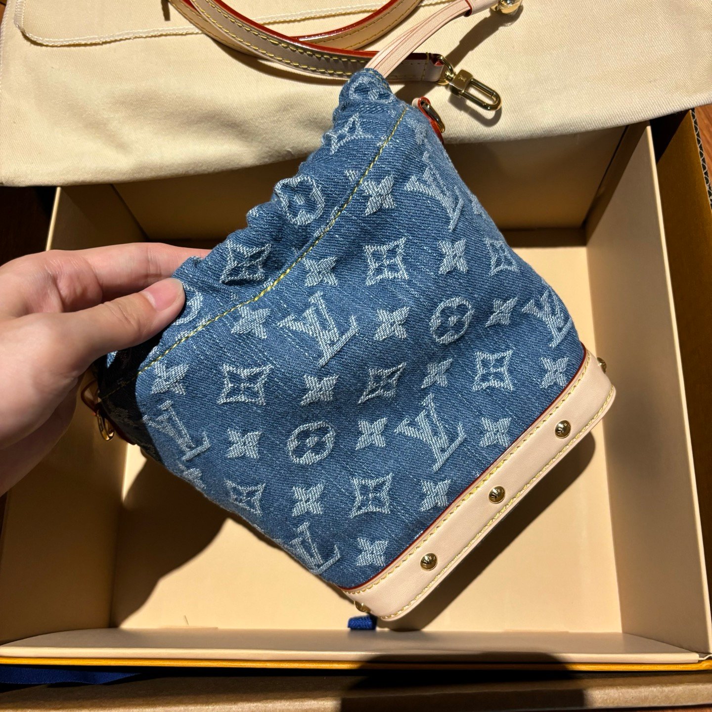 LOUIS VUITTON Nano Noe Bucket Bag - Image 8