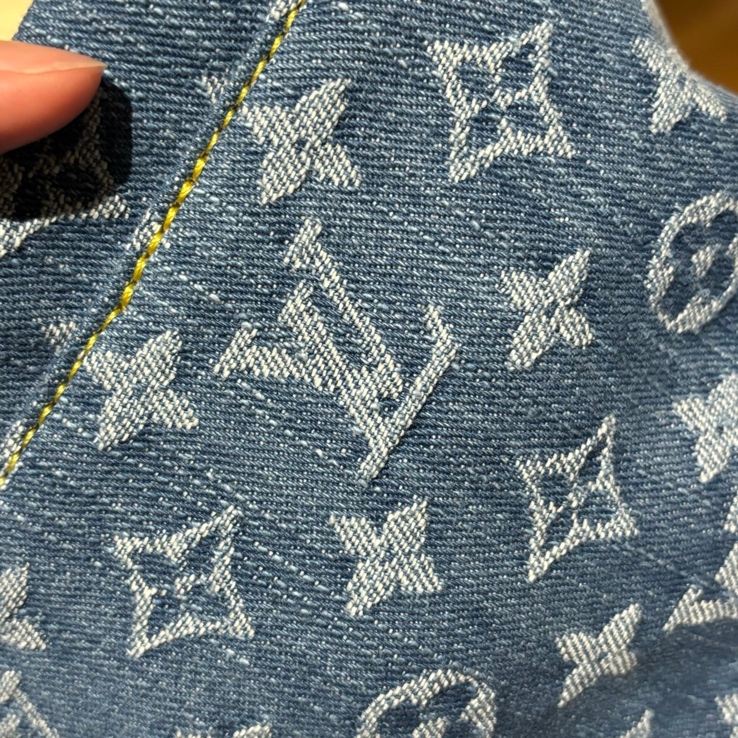 LOUIS VUITTON Nano Noe Bucket Bag - Image 7