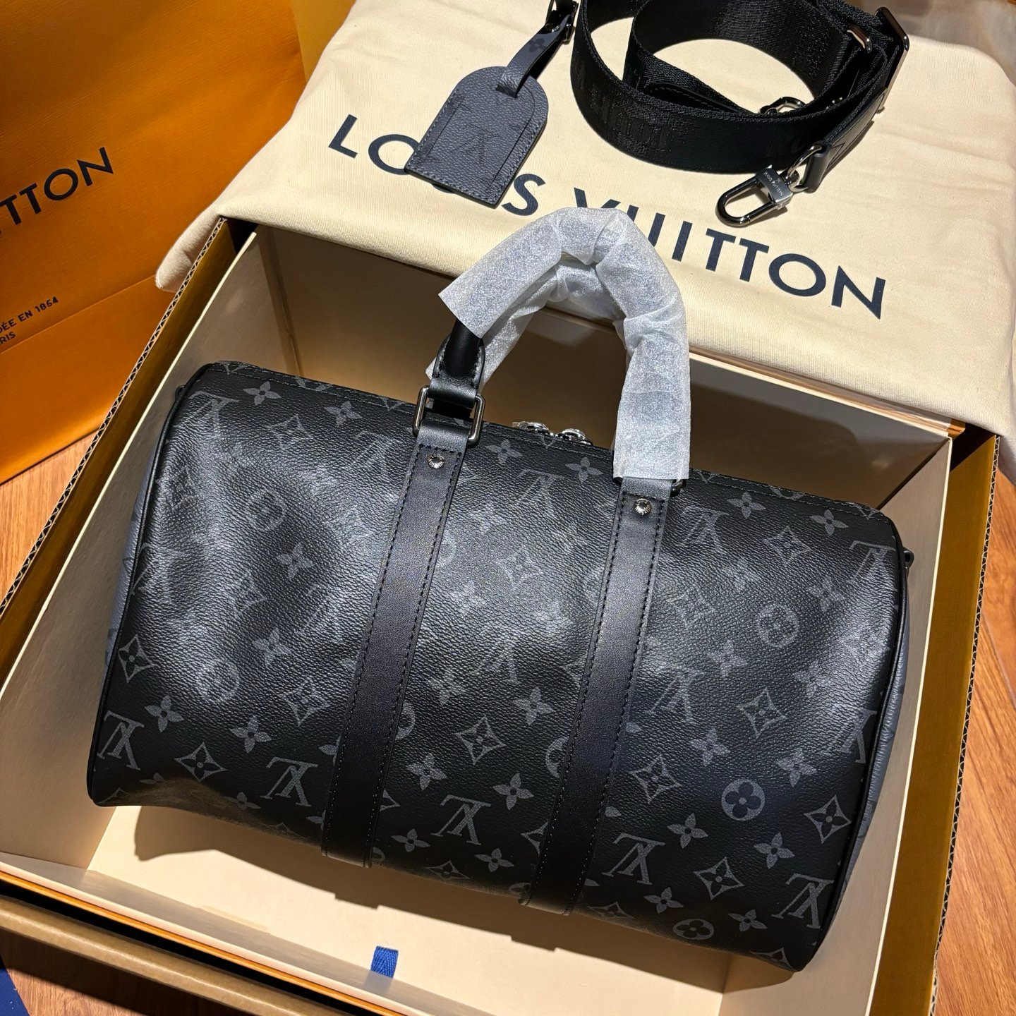 Louis Vuitton Monogram Eclipse Keepall Bandouliere 35 M46655 2WAY bag - Image 21