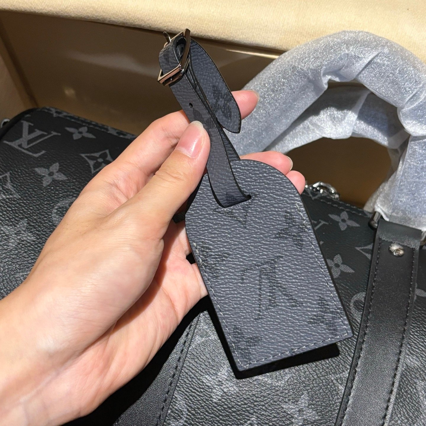 Louis Vuitton Monogram Eclipse Keepall Bandouliere 35 M46655 2WAY bag - Image 24