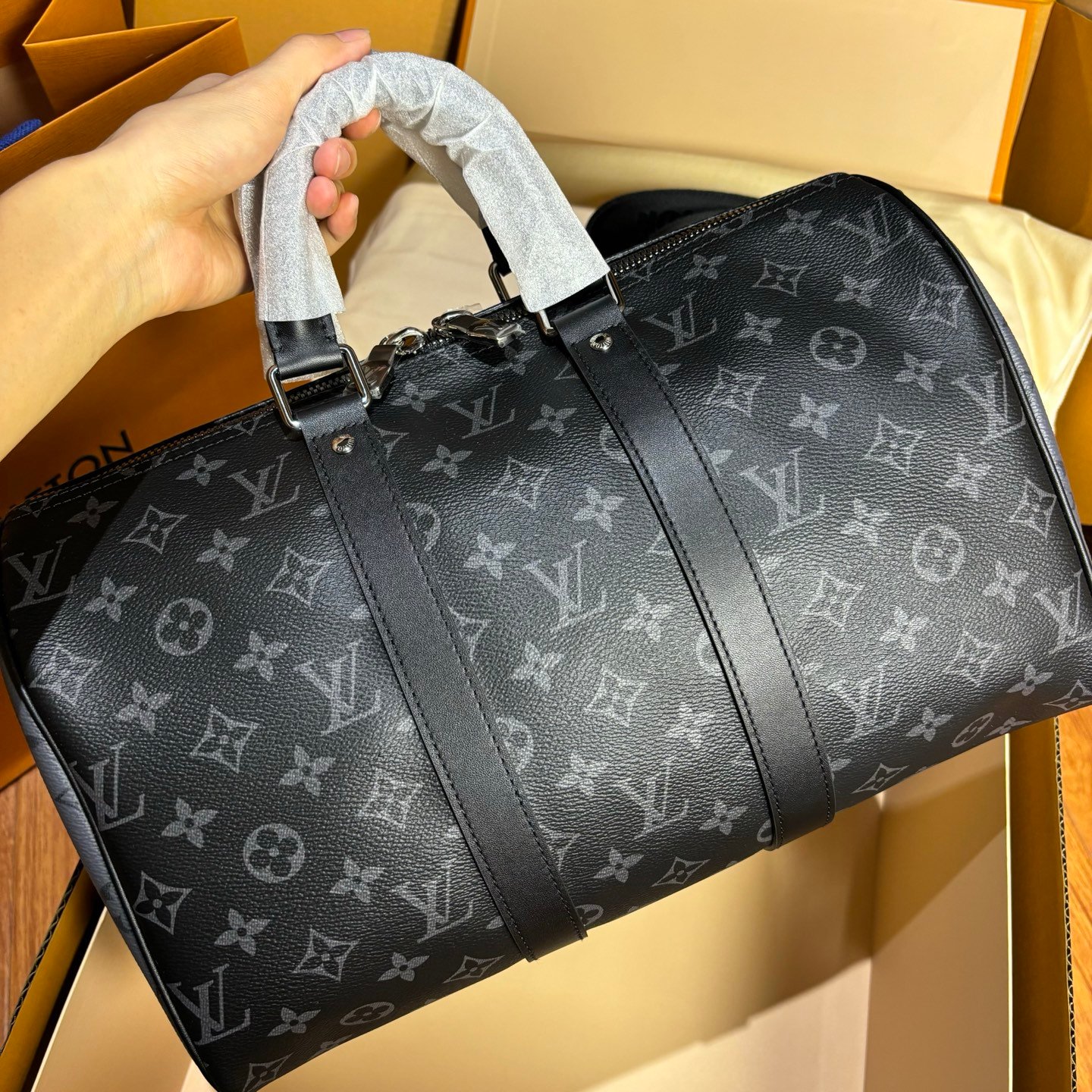 Louis Vuitton Monogram Eclipse Keepall Bandouliere 35 M46655 2WAY bag - Image 25