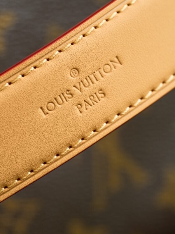 wsxc1762515610769_8 Side Trunk