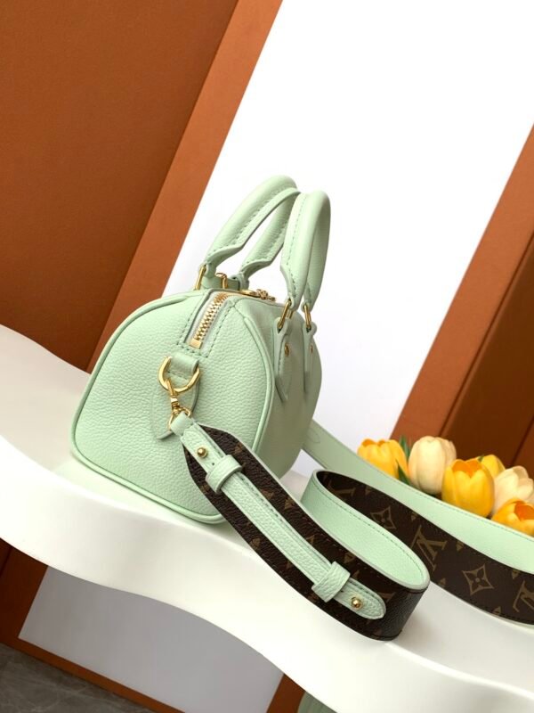 wsxc1762517446197_1 Speedy 18 Handbag