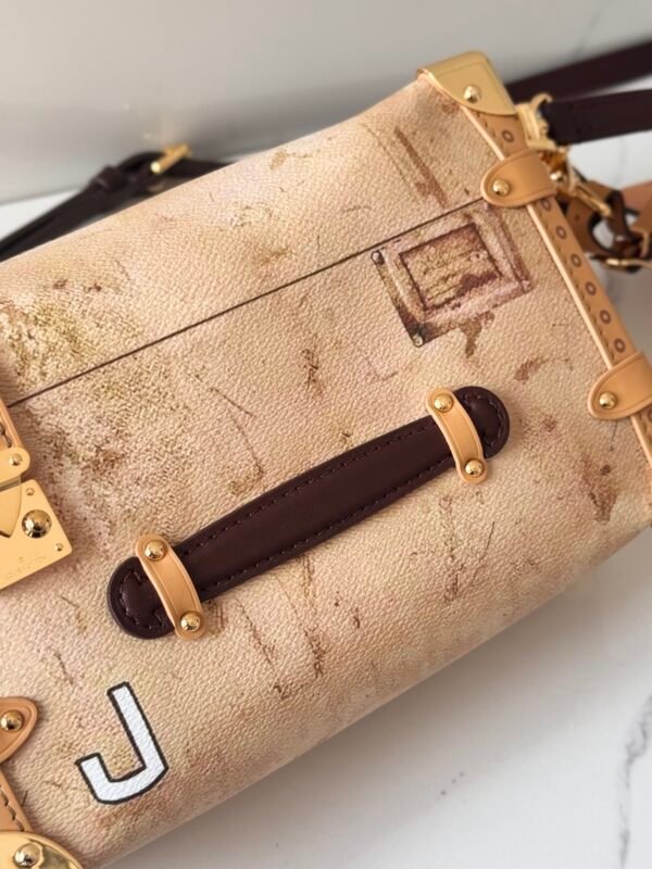 wsxc1762518984308_4 Side Trunk MM