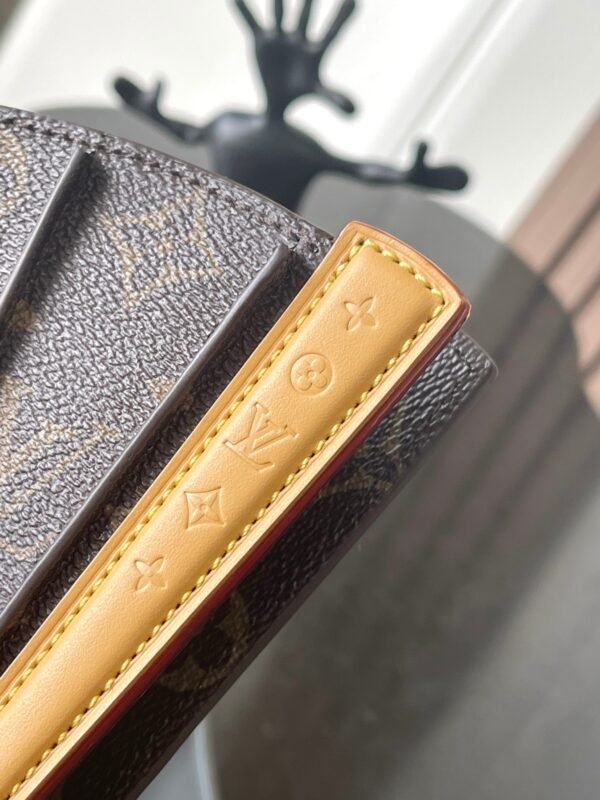 LV Fan Monogram