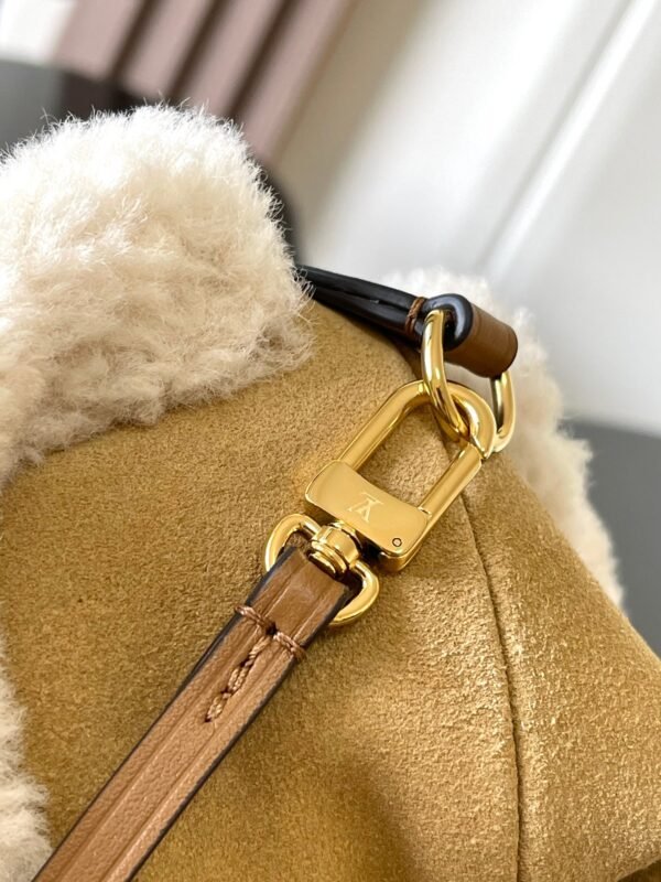 wsxc1762519765738_5 CarryAll PM