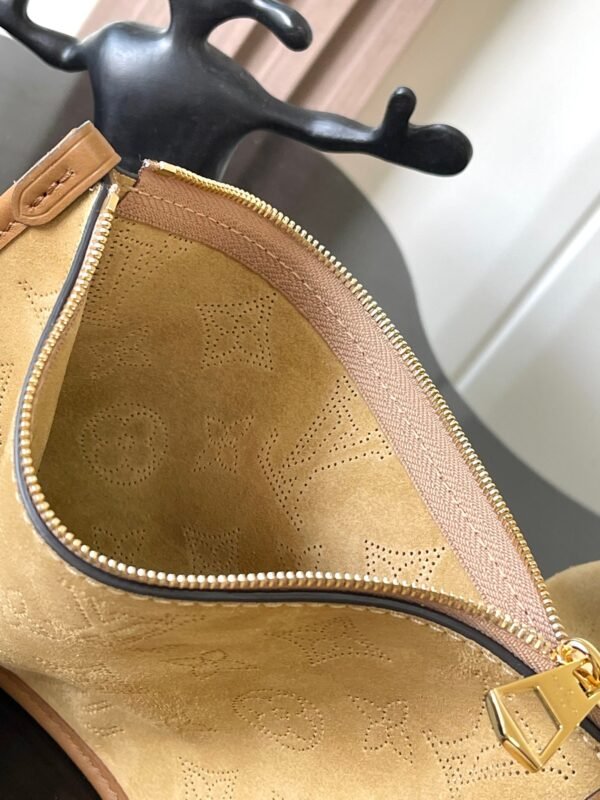 wsxc1762519765738_9 CarryAll PM