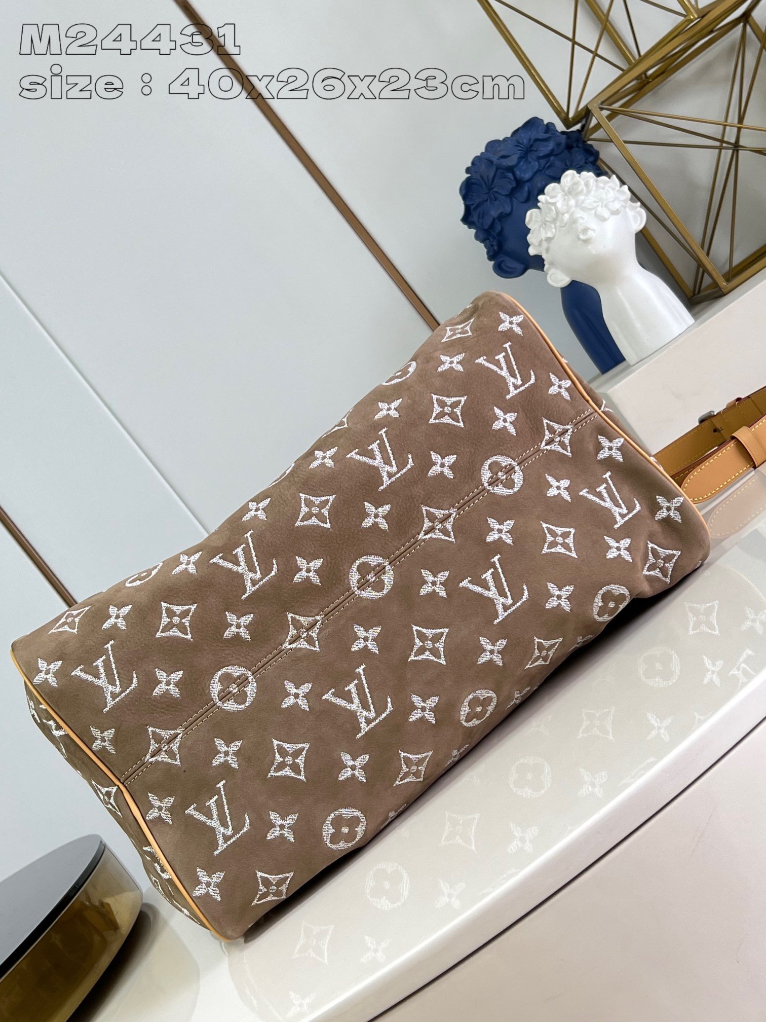 Speedy P9 Bandoulière 30 Monogram - Image 10