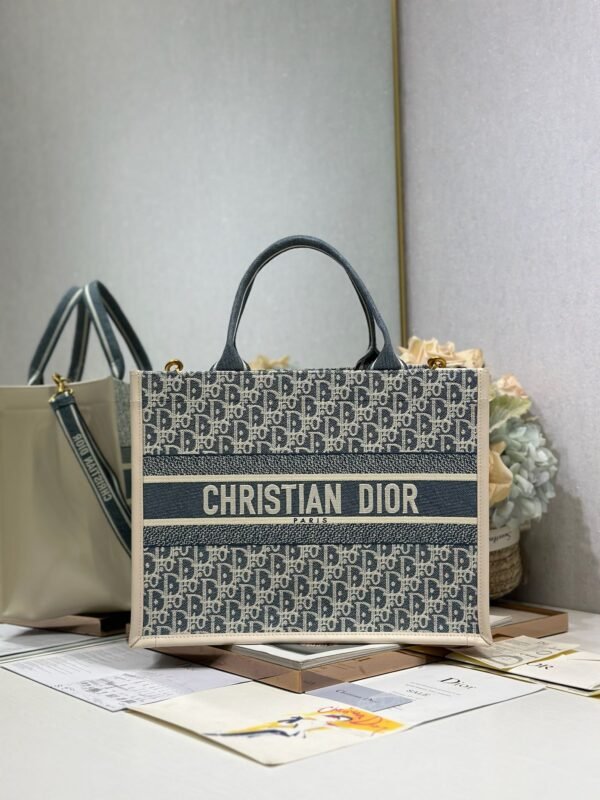 Medium Dior Book Tote