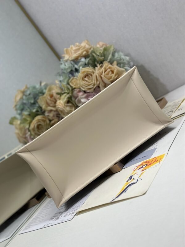Medium Dior Book Tote