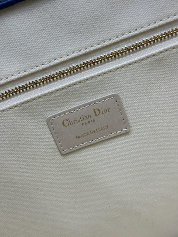 Medium Dior Book Tote