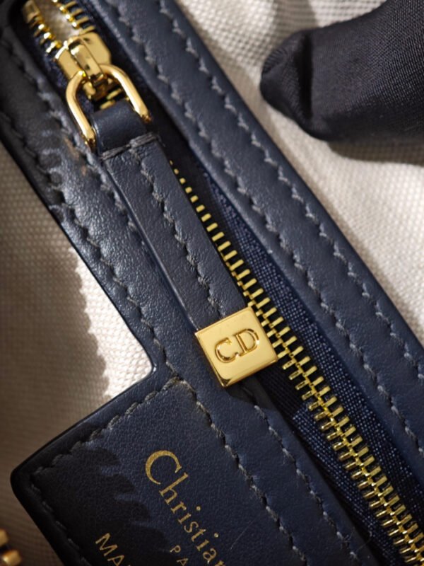 wsxc1762867578874_7 DIOR Small D-Journey Bag